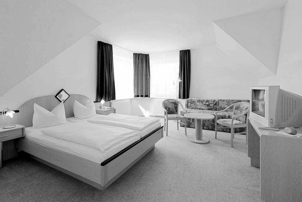 Hotel Jahnke Neubrandenbourg Extérieur photo