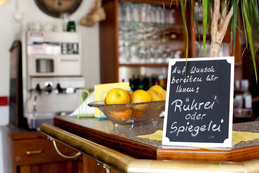 Hotel Jahnke Neubrandenbourg Extérieur photo