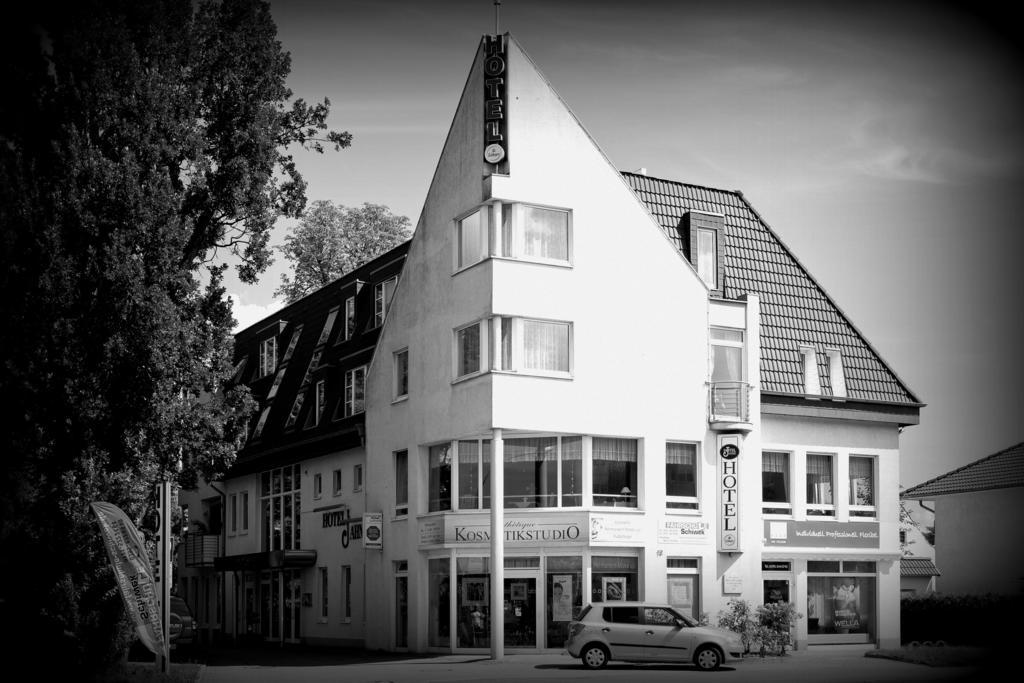 Hotel Jahnke Neubrandenbourg Extérieur photo